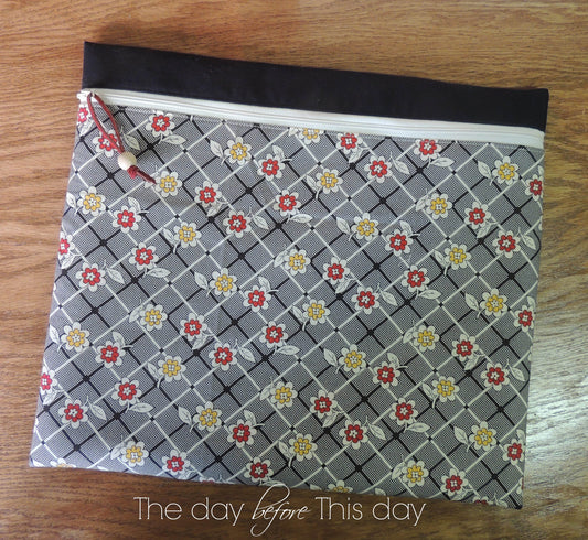 Lattice work Flowers project bag