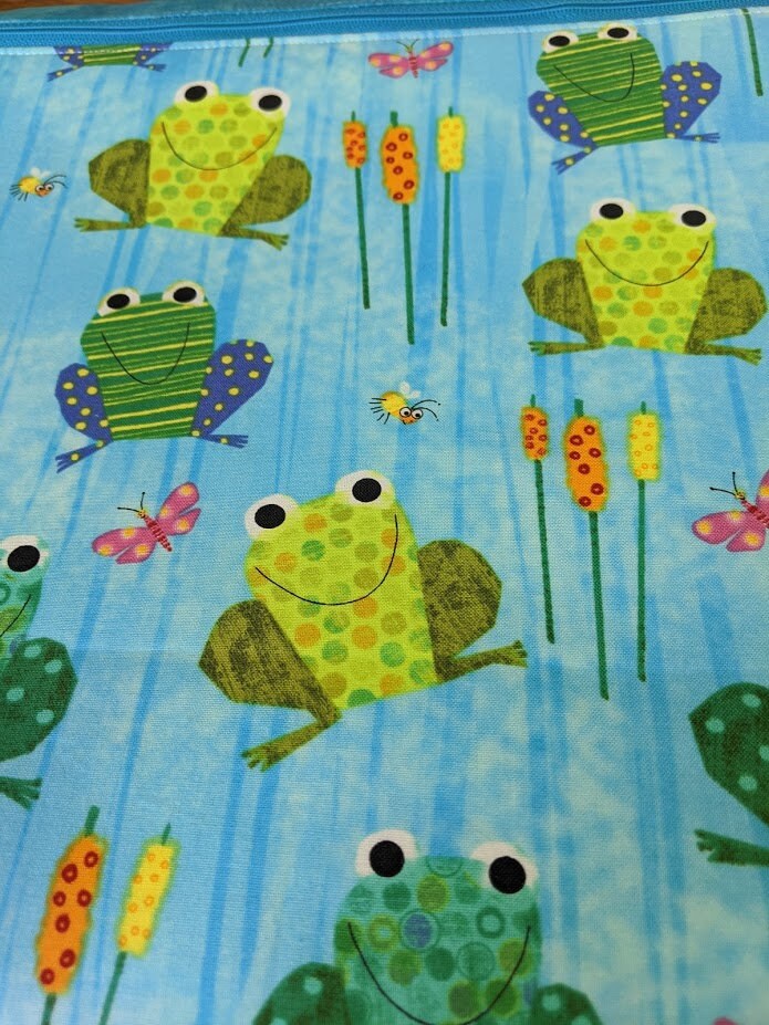 Happy Frogs project bag